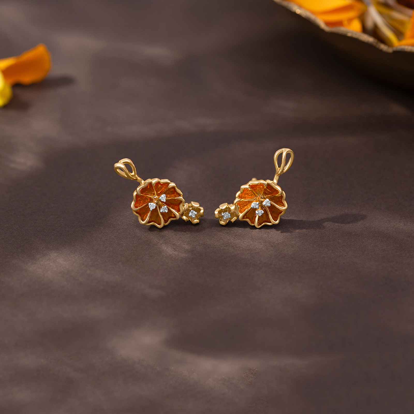 Resplendent Crest 925 Silver Diamond Earrings Resplendent Crest 925 Silver Diamond Earrings