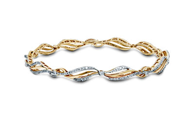 Triumph Diamond Bangle