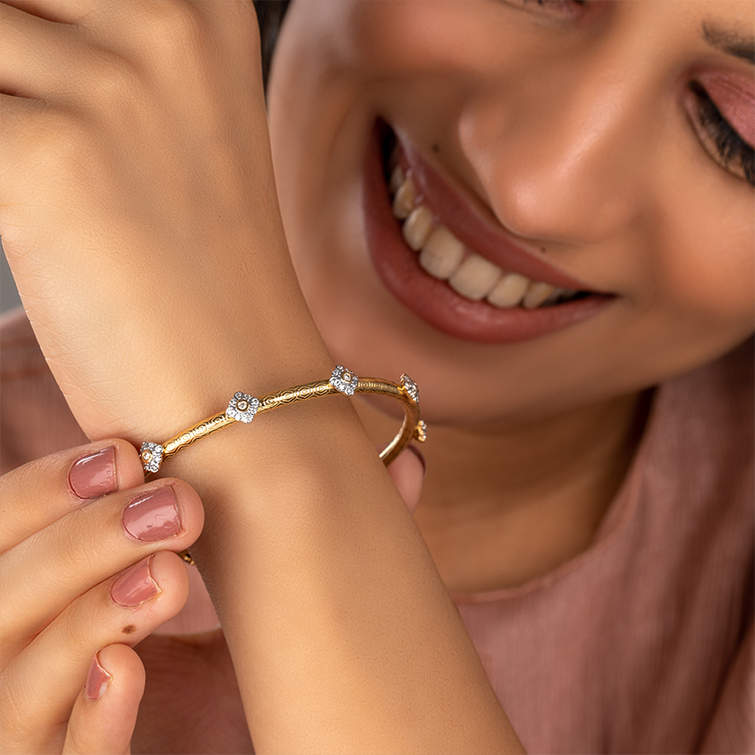 Sia Marvellous Diamond Bangle