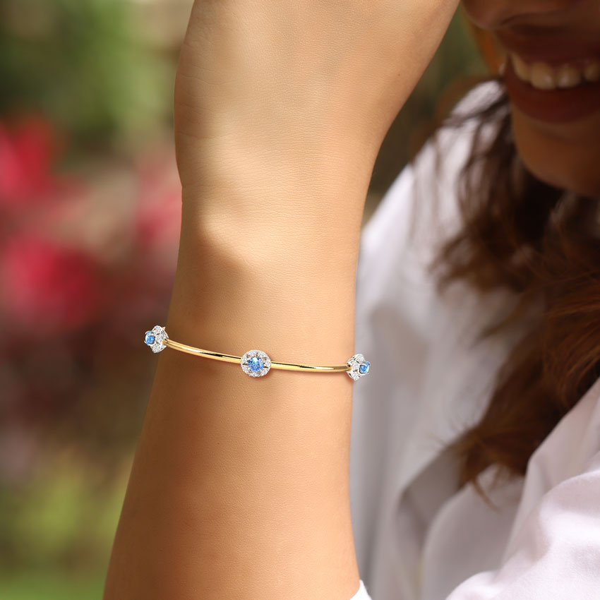 Glinting Bloom Diamond Bangle