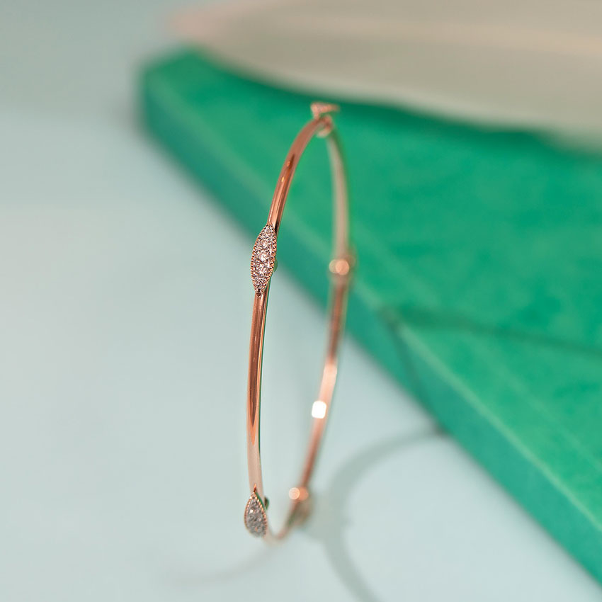 Ovya Diamond Bangle