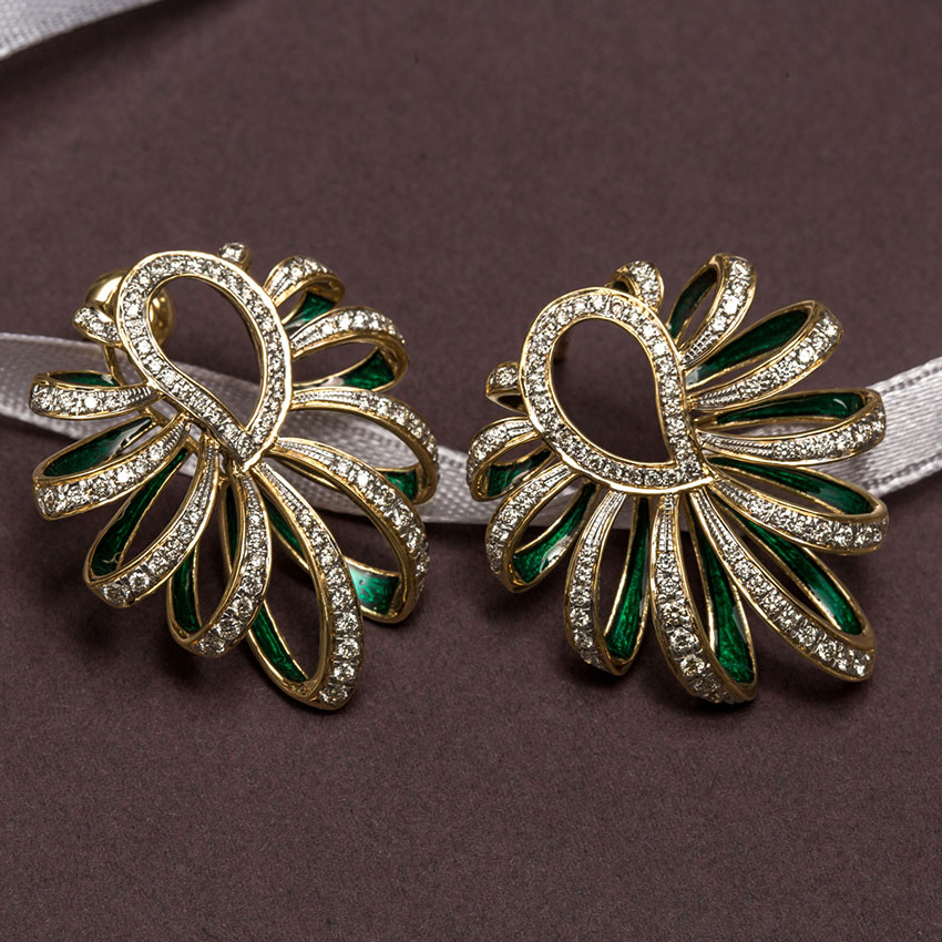 Paisley and Ribbon Diamond Hoop Earrings