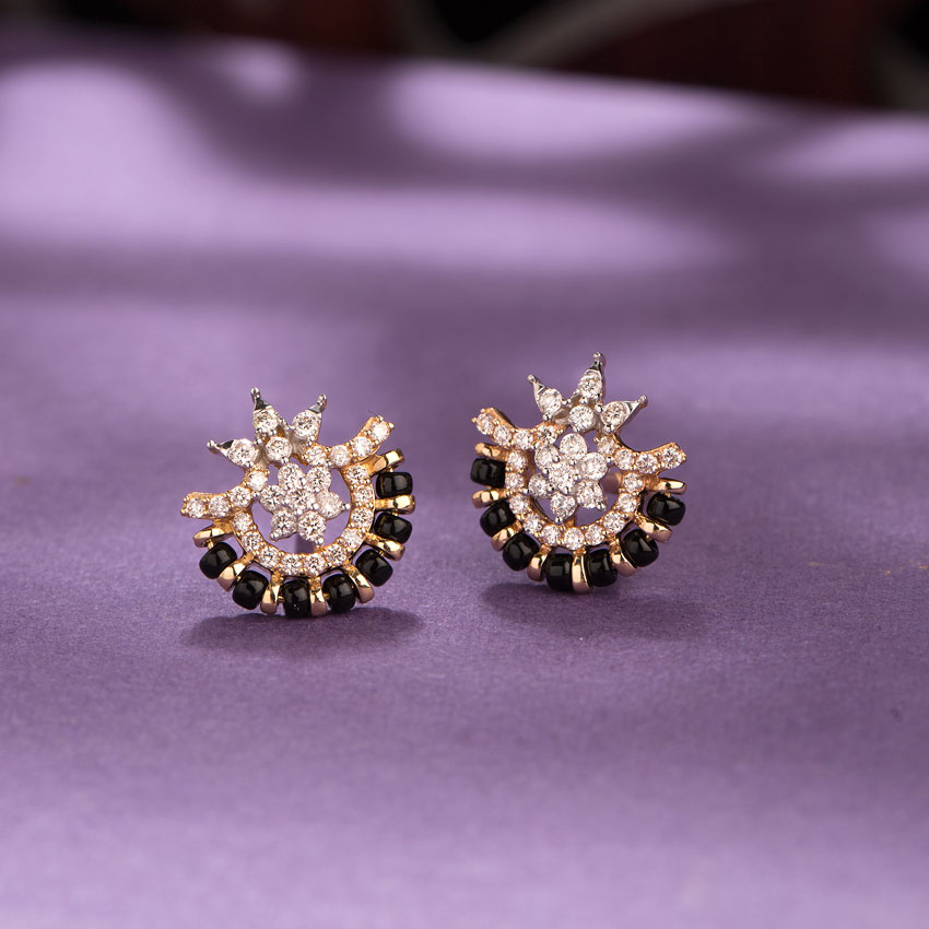 Diamond Earrings 18 Karat Yellow Gold Indu Diamond Stud Earrings