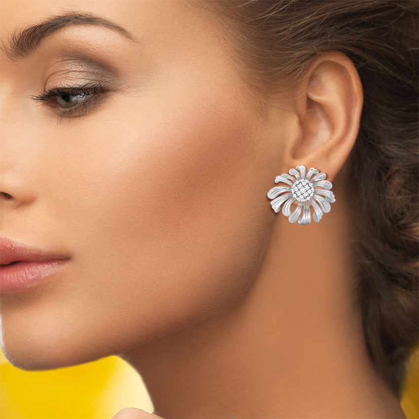 Aster Bloom Diamond Stud Earrings