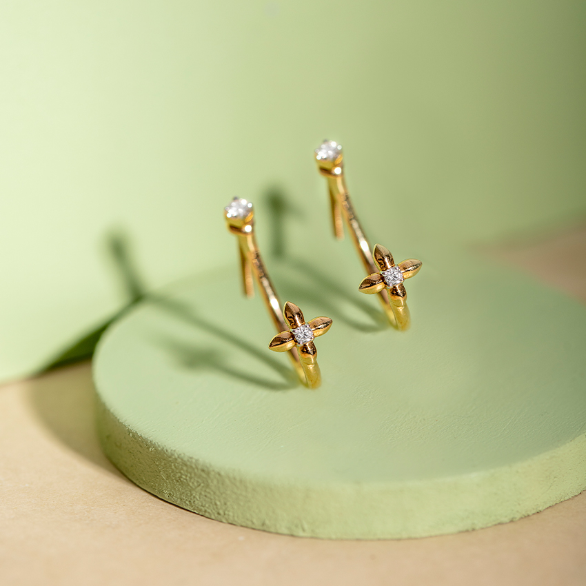 Minimal Floret Diamond Ear Jacket