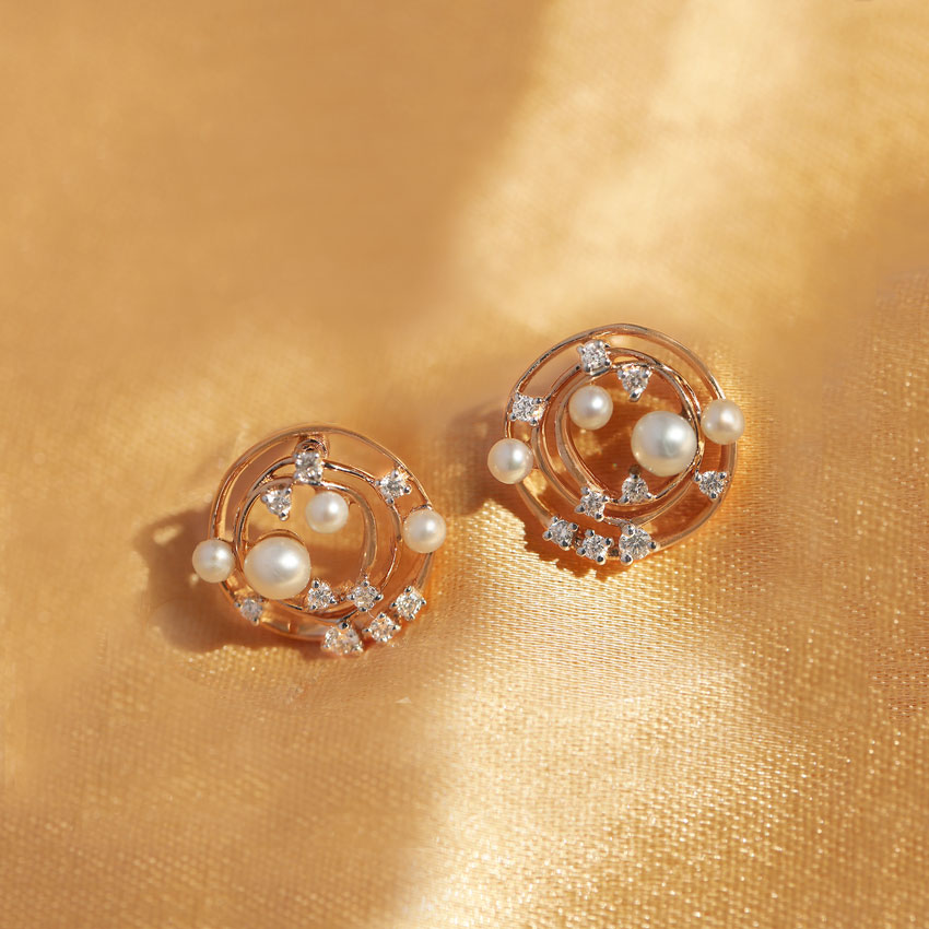 Pearl Swirl Stud Earrings