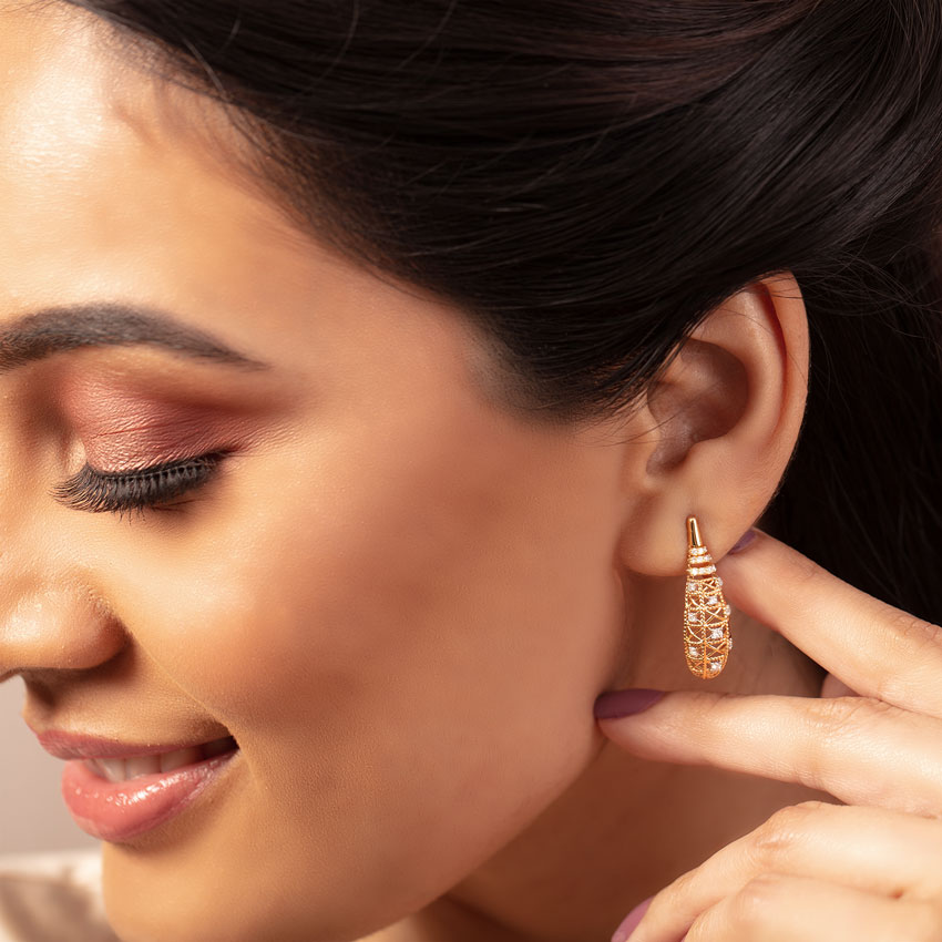 Diamond Earrings 14 Karat Yellow Gold Joyous Weave Diamond Stud Earrings