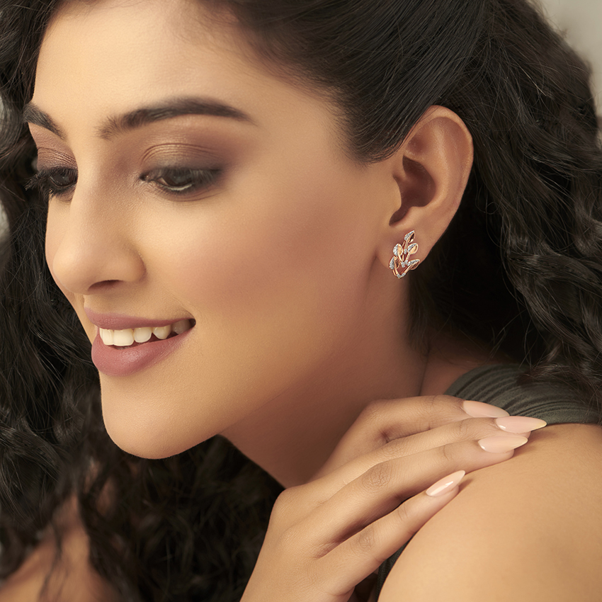 Kailan Diamond Stud Earrings Kailan Diamond Stud Earrings