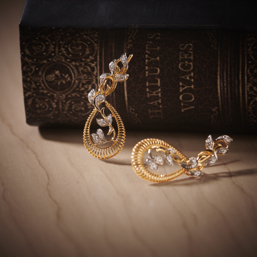 Diamond Earrings 14 Karat Yellow Gold Aamrin Diamond Drop Earrings