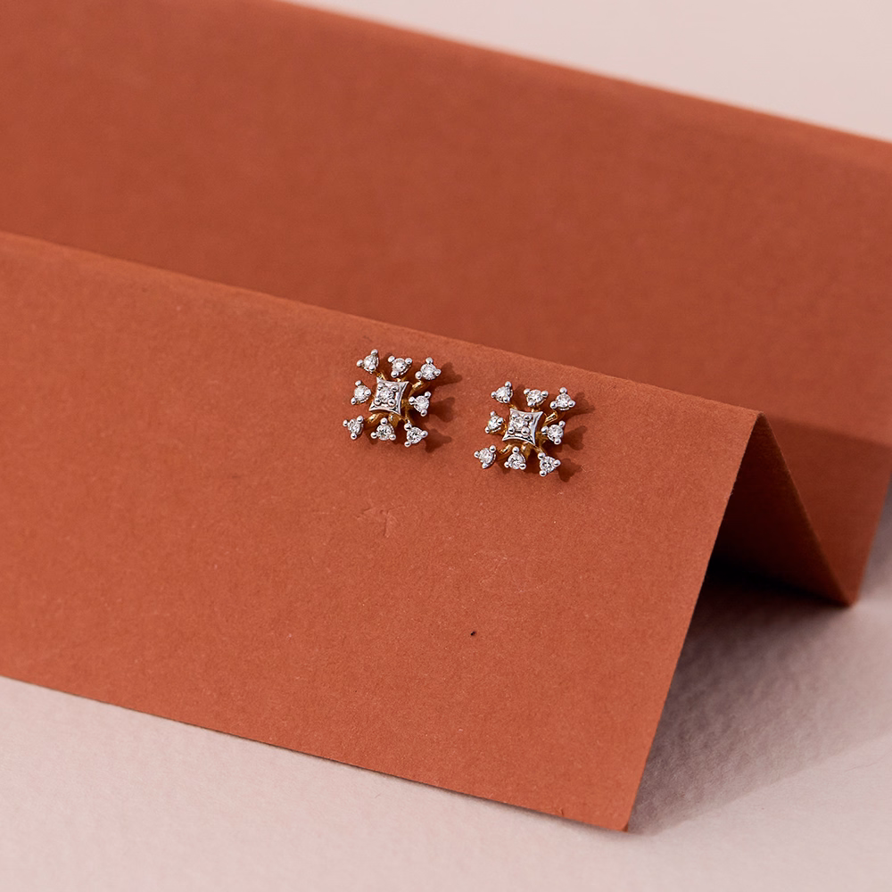 Diamond Earrings 14 Karat Yellow Gold Fresh Peppy Diamond Stud Earrings