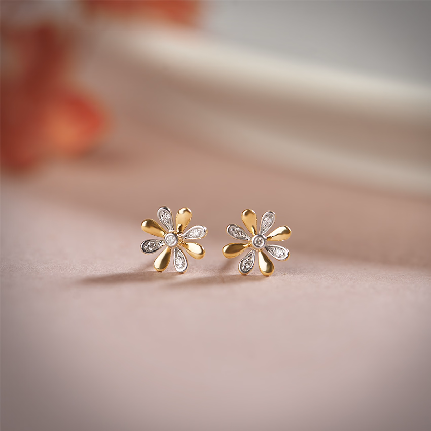 Diamond Earrings 14 Karat Yellow Gold Flickery Floret Diamond Stud Earrings