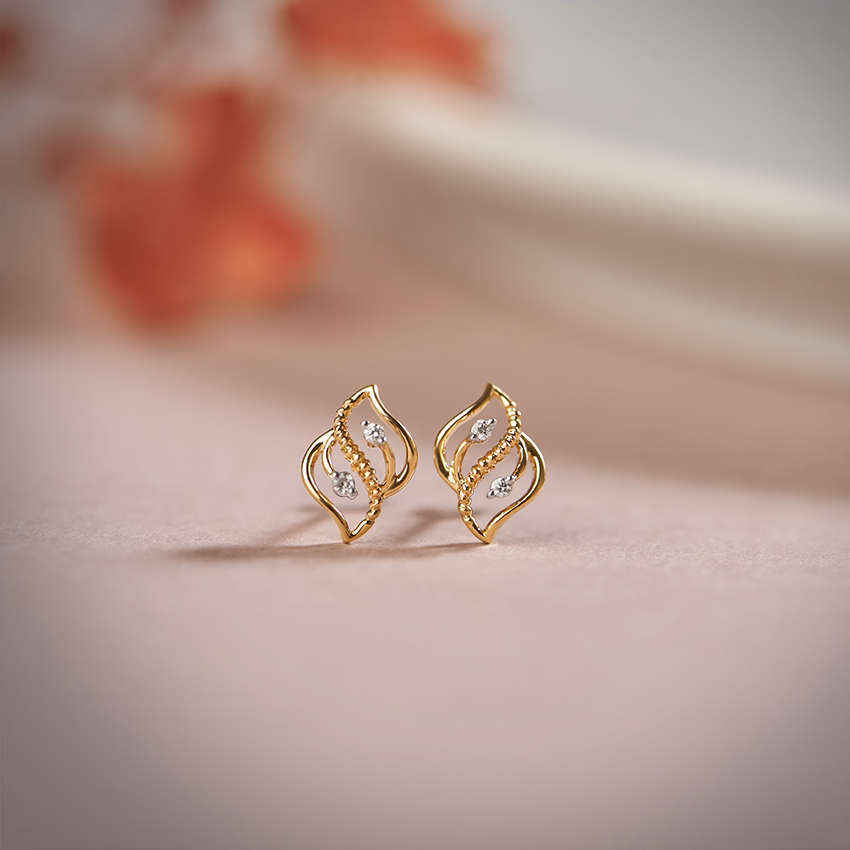 Diamond Earrings 14 Karat Yellow Gold Gleamy Twist Diamond Stud Earrings