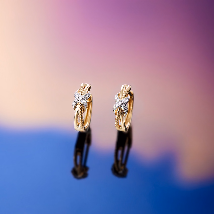 Diamond Earrings 18 Karat Yellow Gold Interwine Textured Rope Diamond Hoops