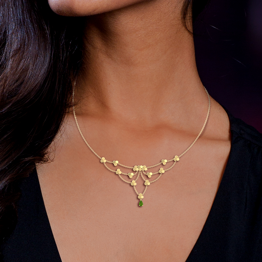 Gemstone Necklaces 18 Karat Yellow Gold Linked Bloom Necklace