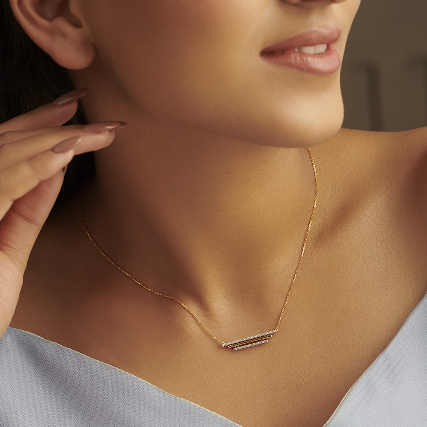 Roma Bar Necklace