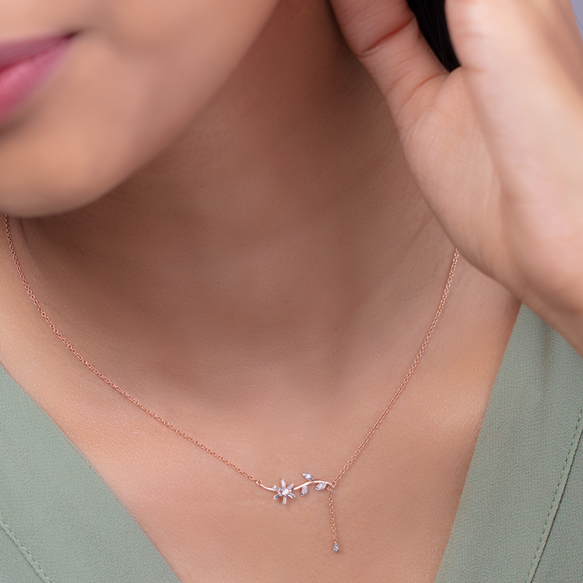 Blossomy Baguette Diamond Necklace