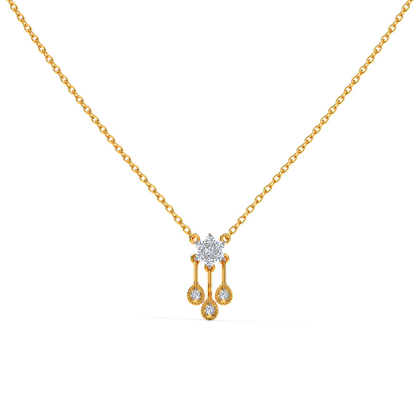 Necklace Set In Gold Polish And Diamonds