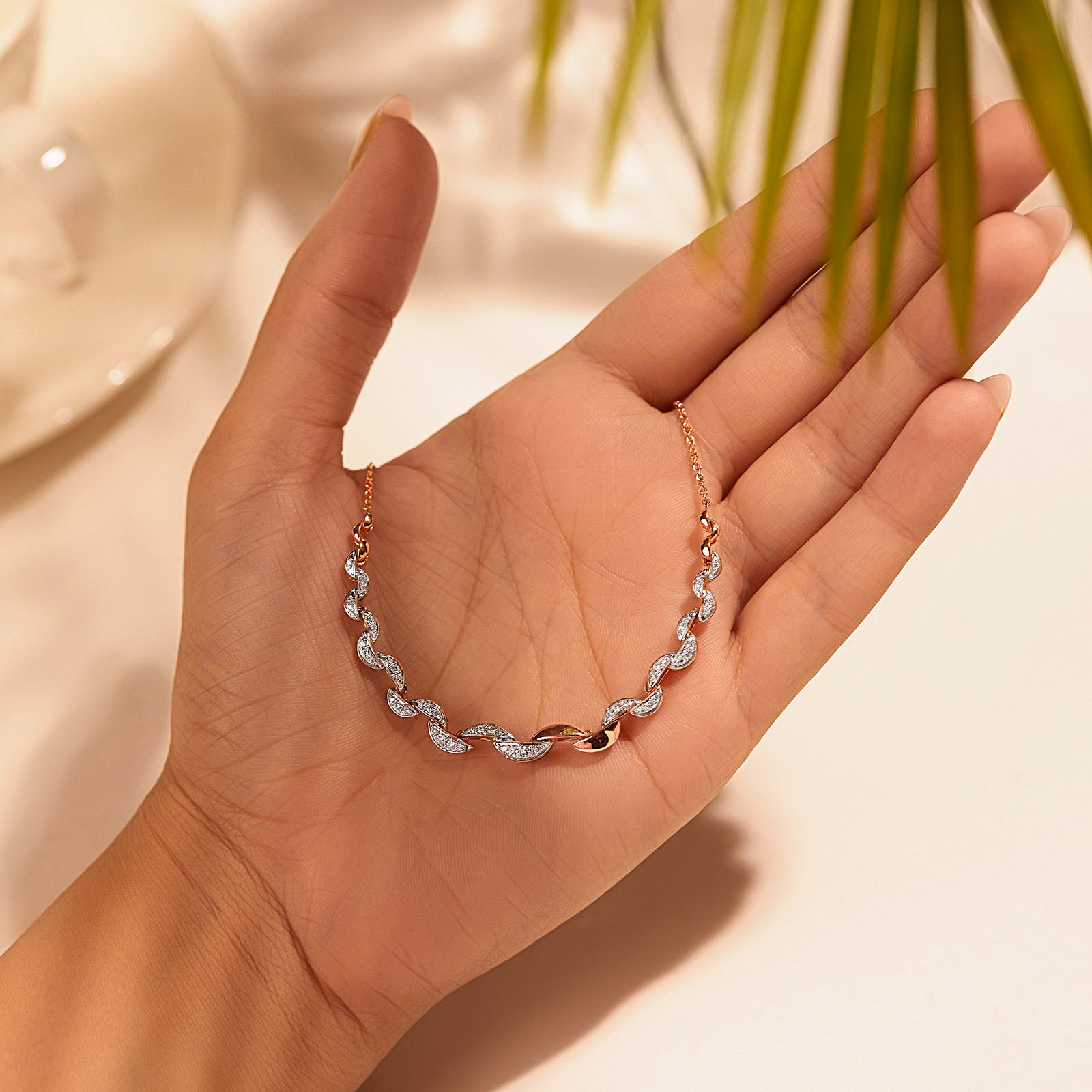 Diamond Necklaces 18 Karat Rose Gold Taesha Diamond Necklace