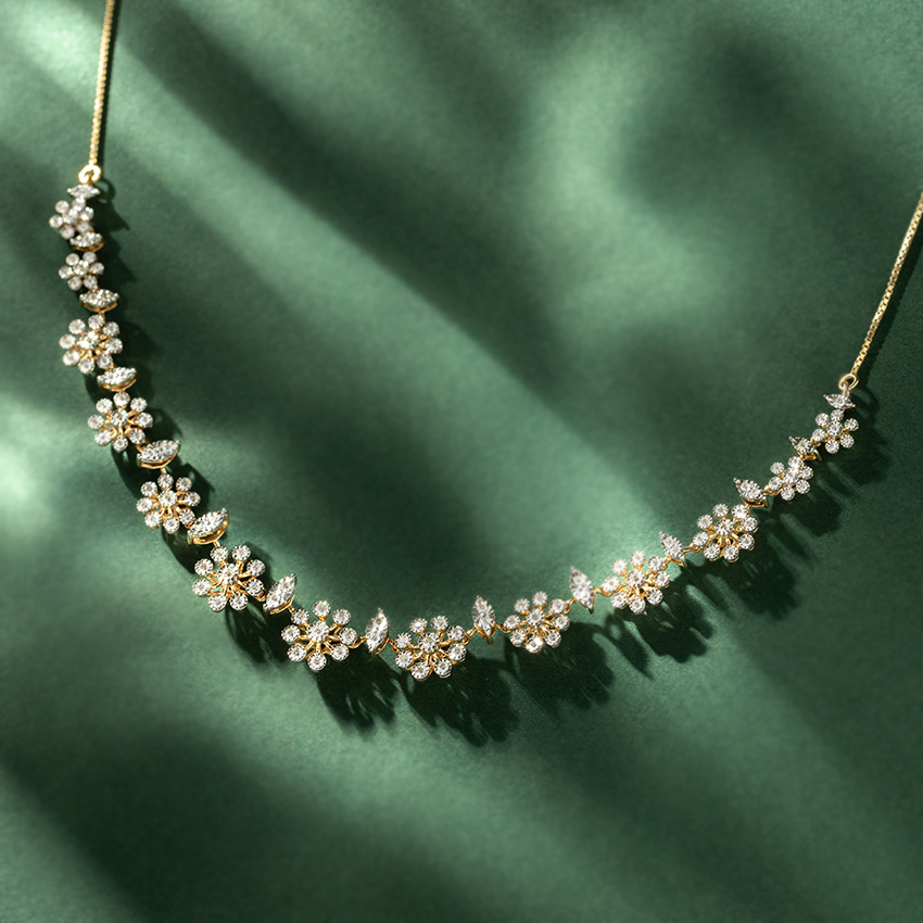 Buy Arina Diamond Necklace Online CaratLane