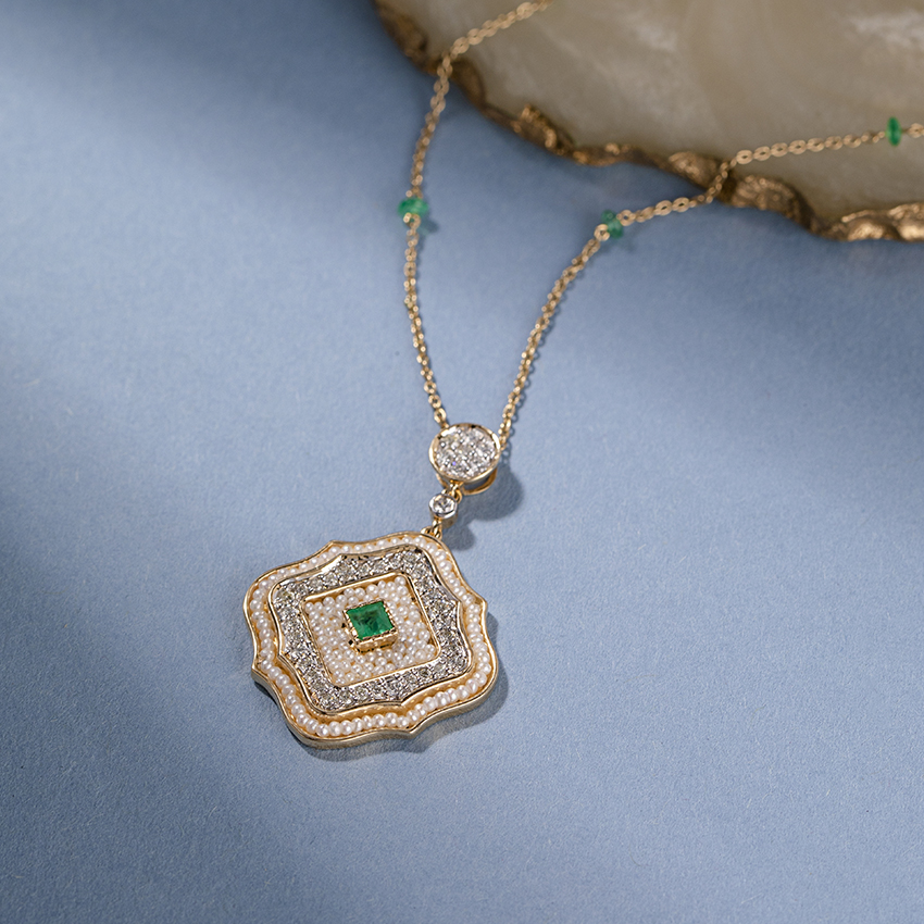 Cyna Diamond Necklace