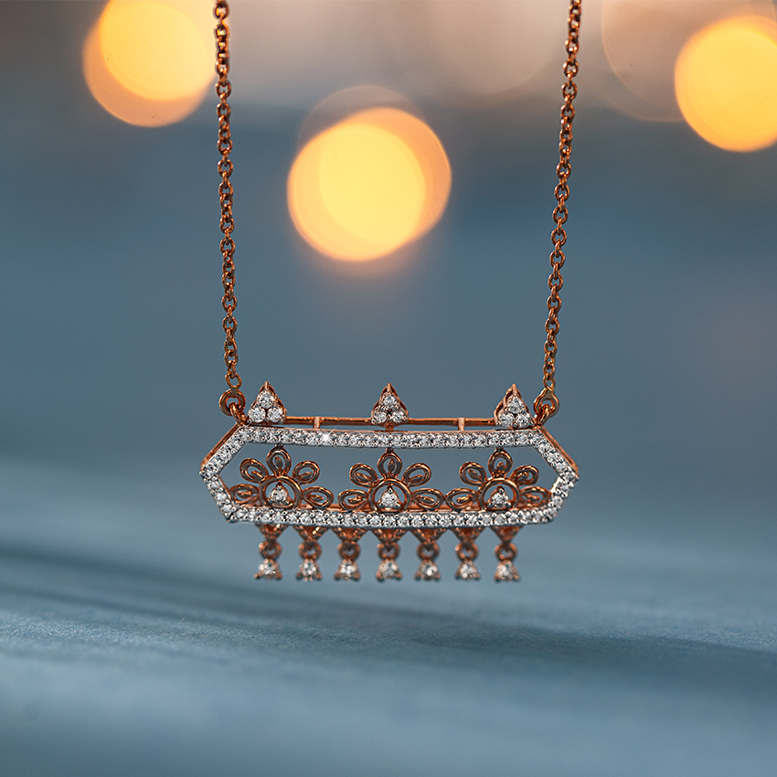 Flower Block Diamond Necklace