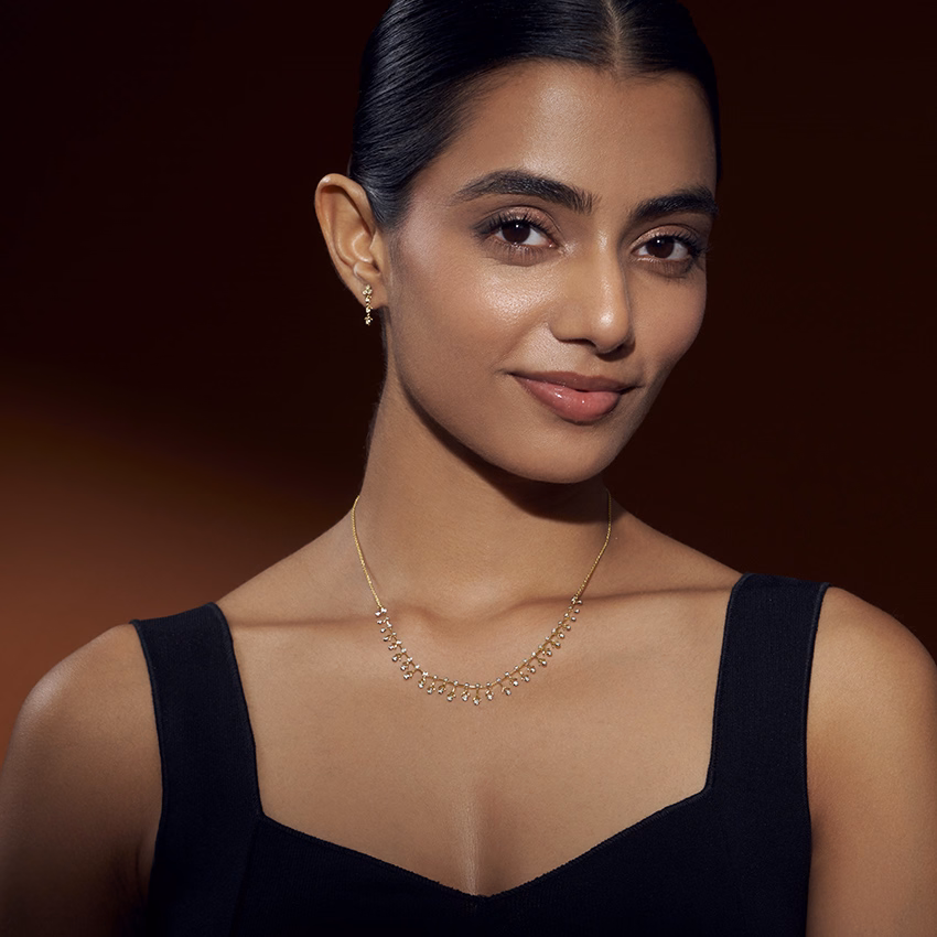 Diamond Necklaces 14 Karat Yellow Gold Aurique Diamond Necklace