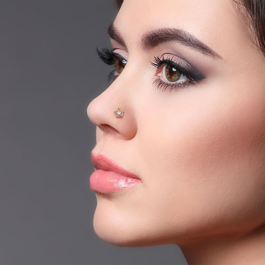 Diamond Nose pin 18 Karat Rose Gold Lily Floret Diamond Nose Pin