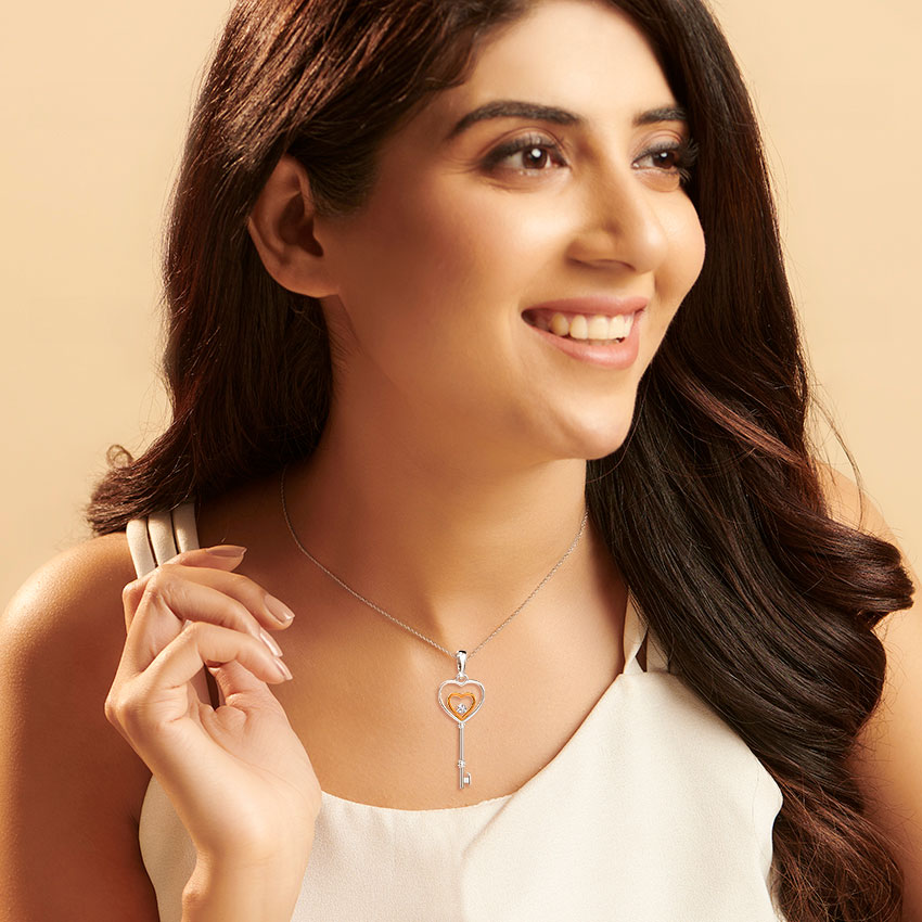 Love heart key Diamond Pendant