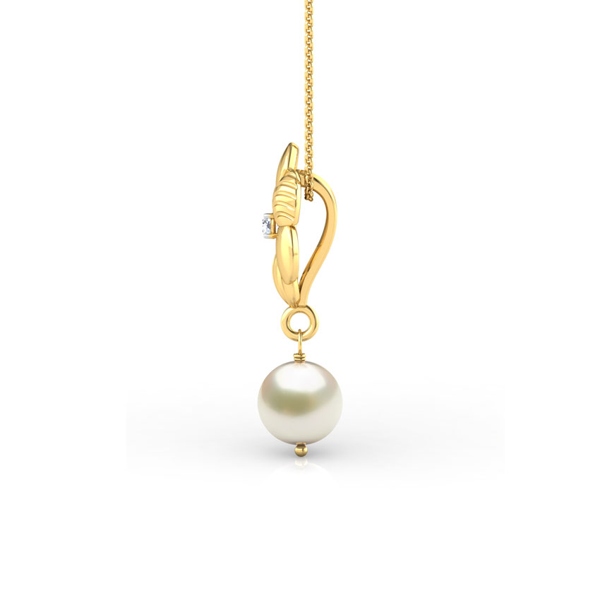 Glow Floral Pearl Pendant