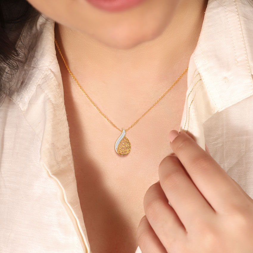 Kaira Paisley Diamond Pendant
