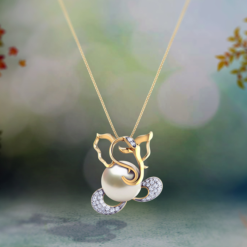 Cut-Out Ganesha Pearl Pendant
