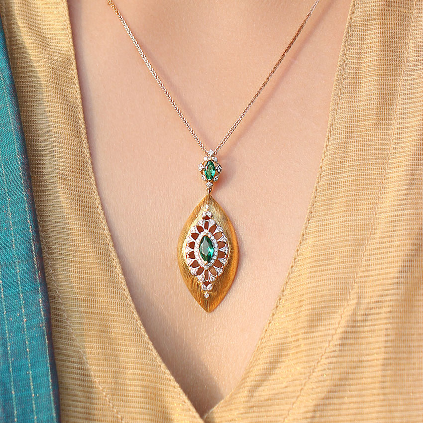 Marquise Brocade Pendant