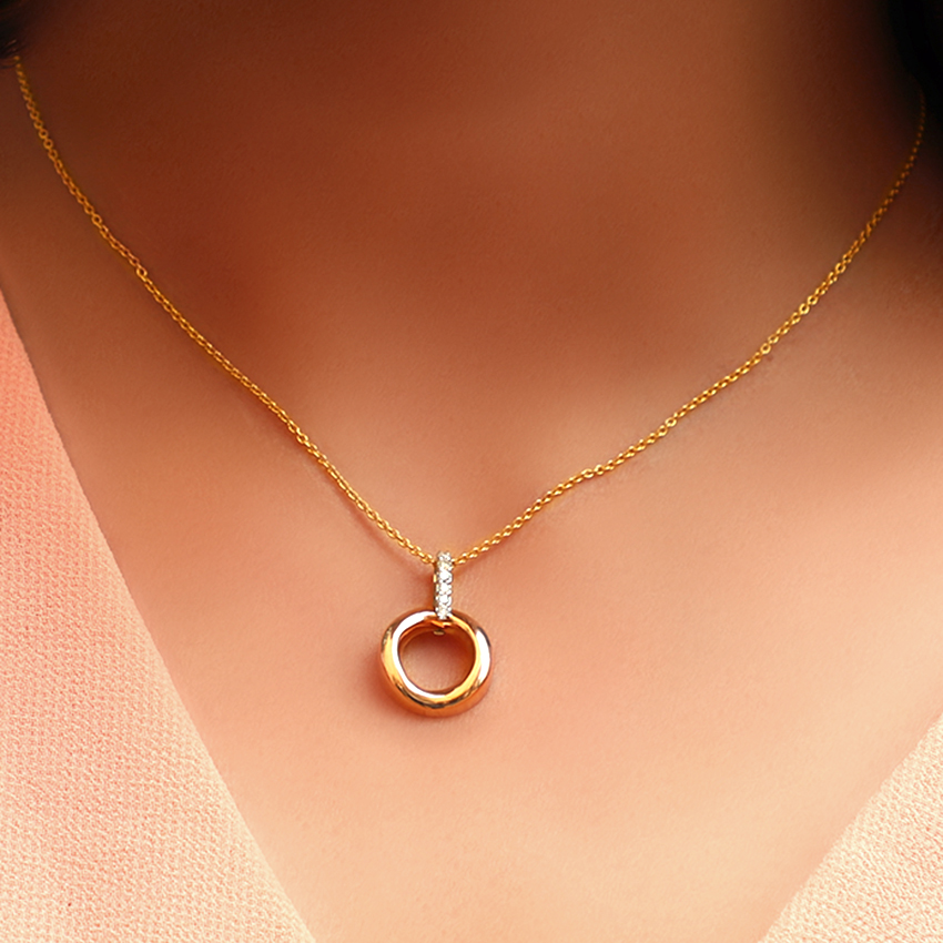Erina Halo Pendant