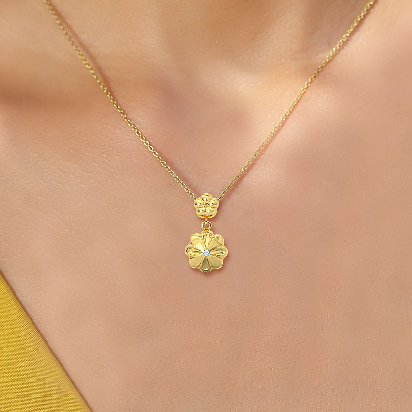 Bloom Sparkle Diamond Pendant