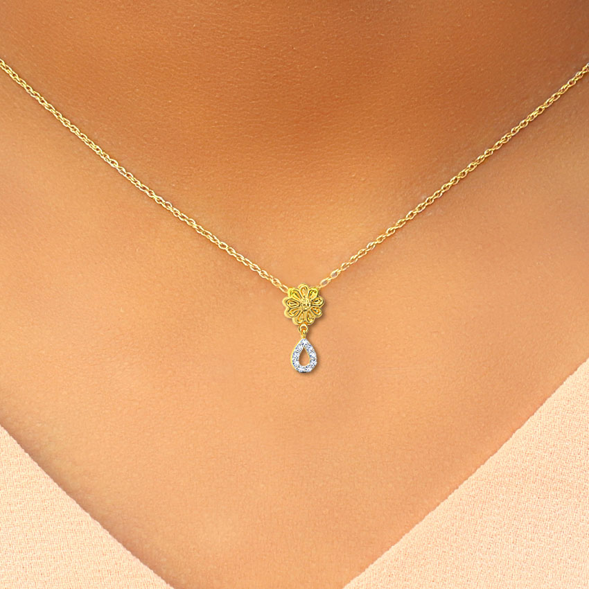 Manya Diamond Pendant