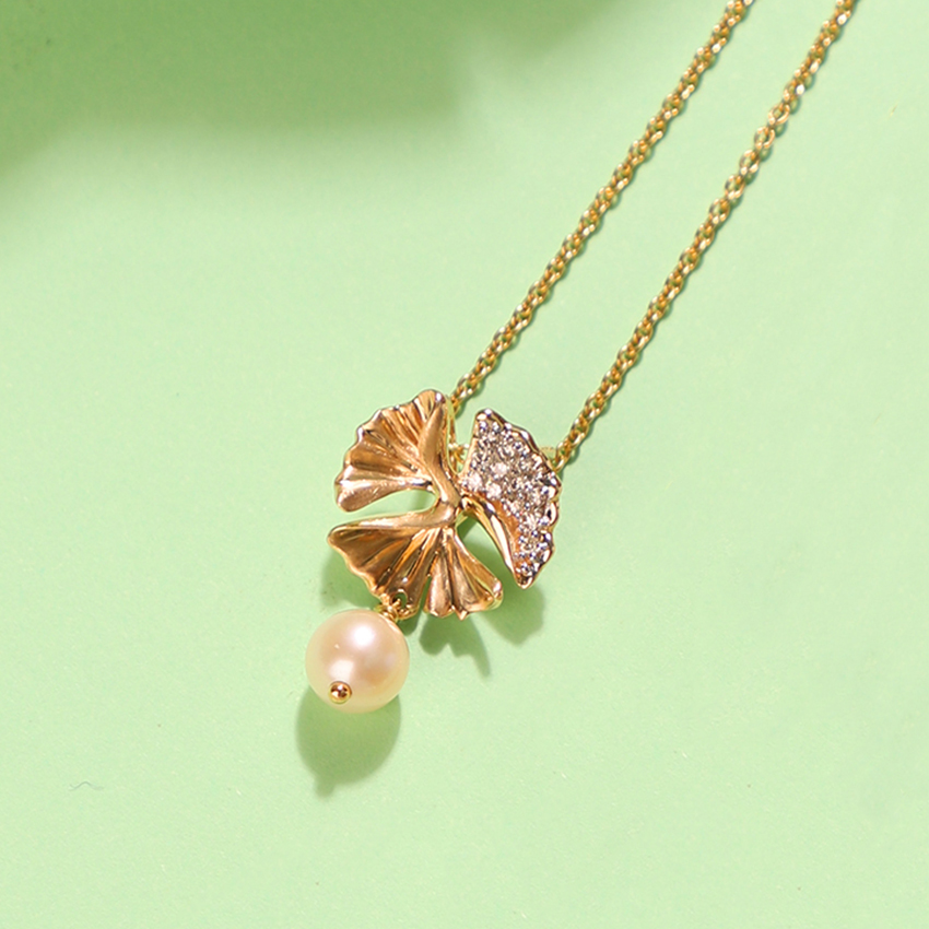 Exquisite Ginkgo Pearl Pendant Exquisite Ginkgo Pearl Pendant