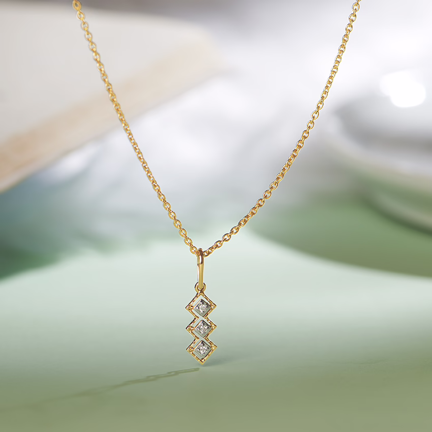 Diamond Pendants 14 Karat Yellow Gold Tri Rhom Diamond Pendant