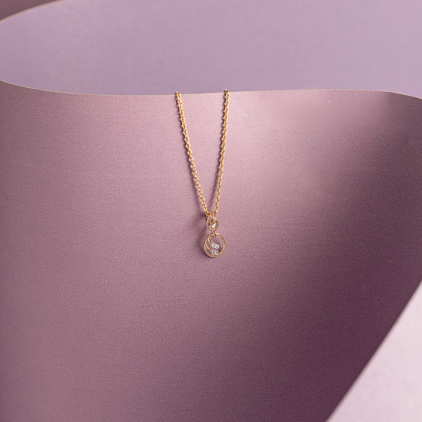 Diamond Pendants 9 Karat Yellow Gold Ovita Diamond Pendant