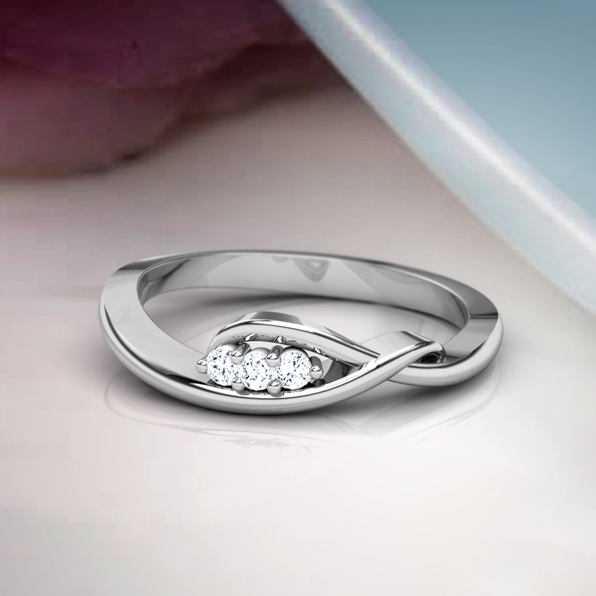 Hamesha Crossover Ring