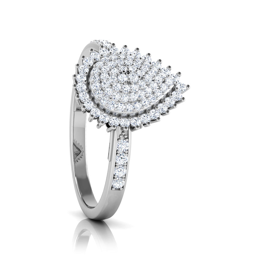 Grand Pear Diamond Ring