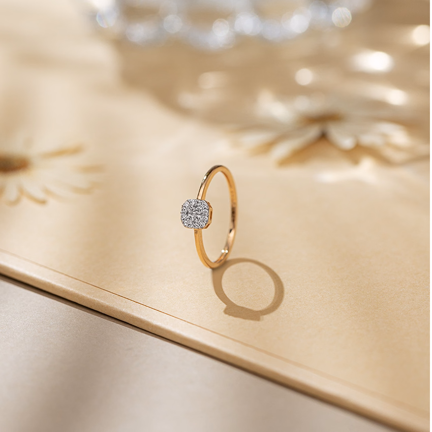 Diamond Rings 18 Karat Yellow Gold Emily Diamond Crush Ring