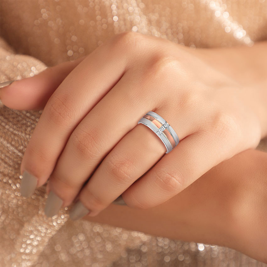 Scott Grooved Diamond Band