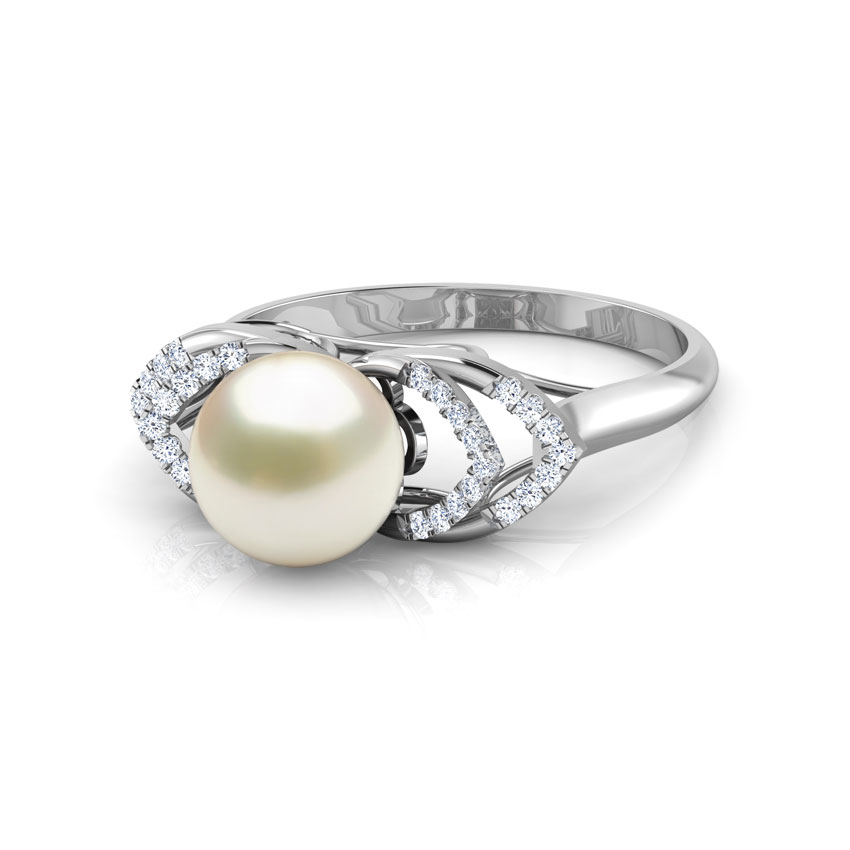 Gracious Pearl Diamond Ring Gracious Pearl Diamond Ring