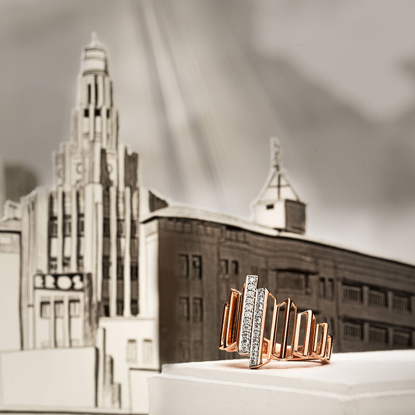 Eros Graduating Zigzag Diamond Ring Eros Graduating Zigzag Diamond Ring