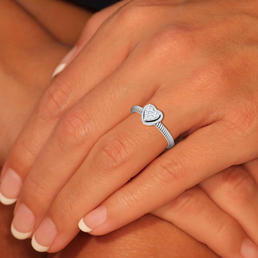 Charming Heart Promise Diamond Ring Charming Heart Promise Diamond Ring