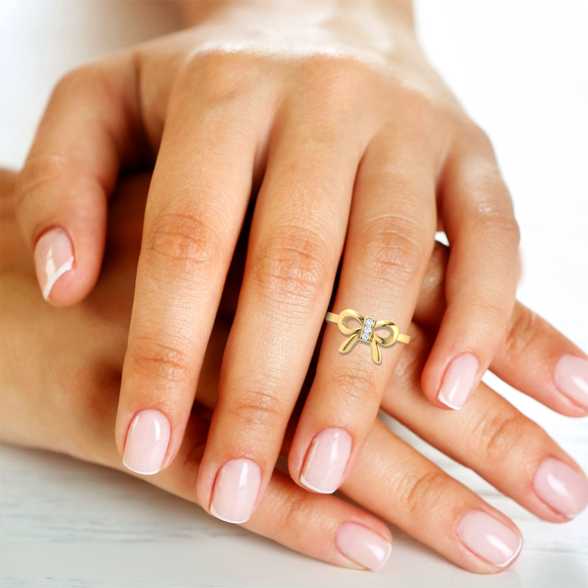 Lucid Bow Diamond Midi Ring