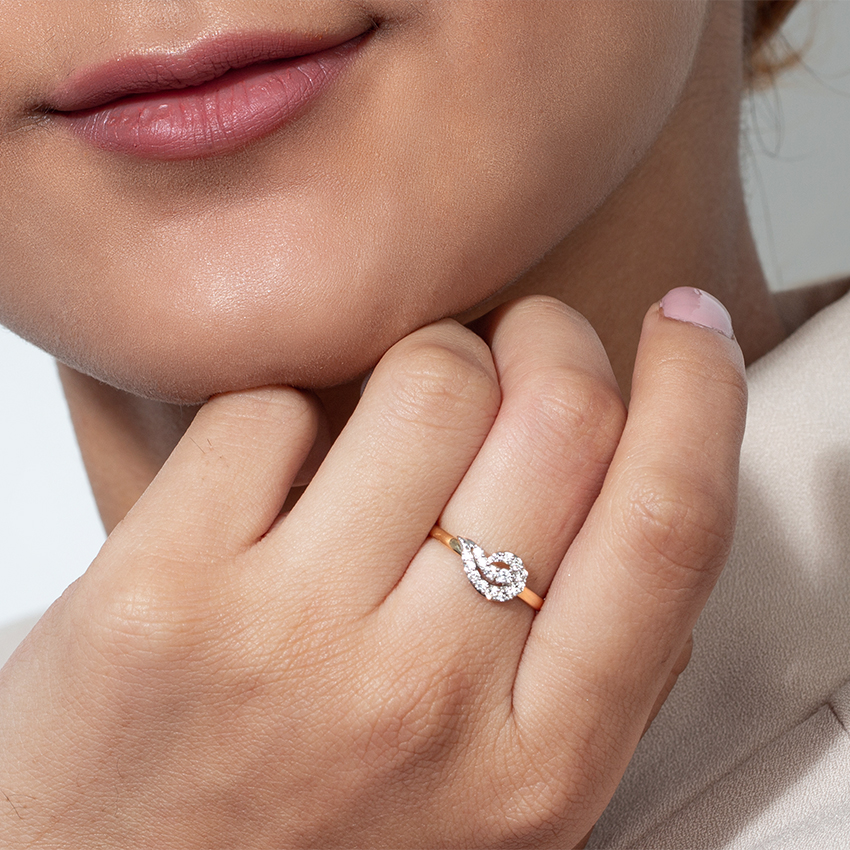 Modern Swerve Diamond Ring