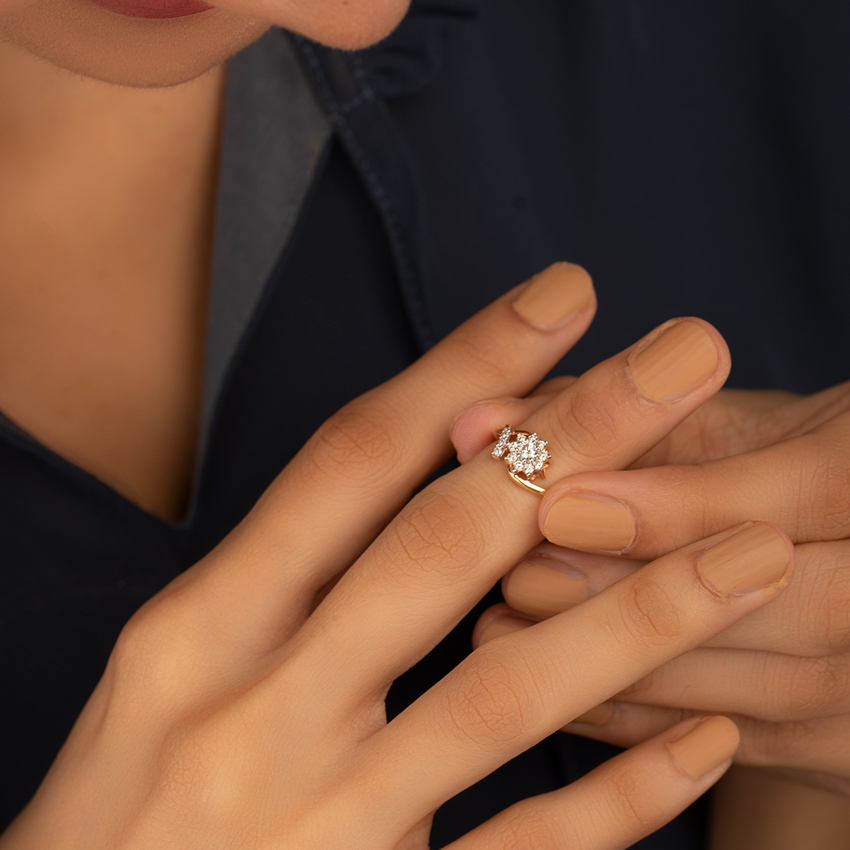 Diamond Rings 18 Karat Rose Gold Floret Touch Diamond Ring