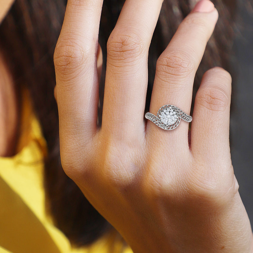 Twine Mesh Cluster Diamond Ring Twine Mesh Cluster Diamond Ring