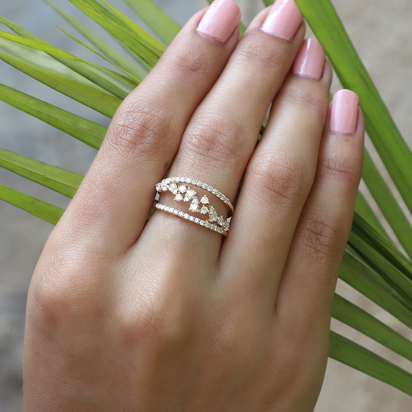 Skew Cluster Diamond Ring Skew Cluster Diamond Ring